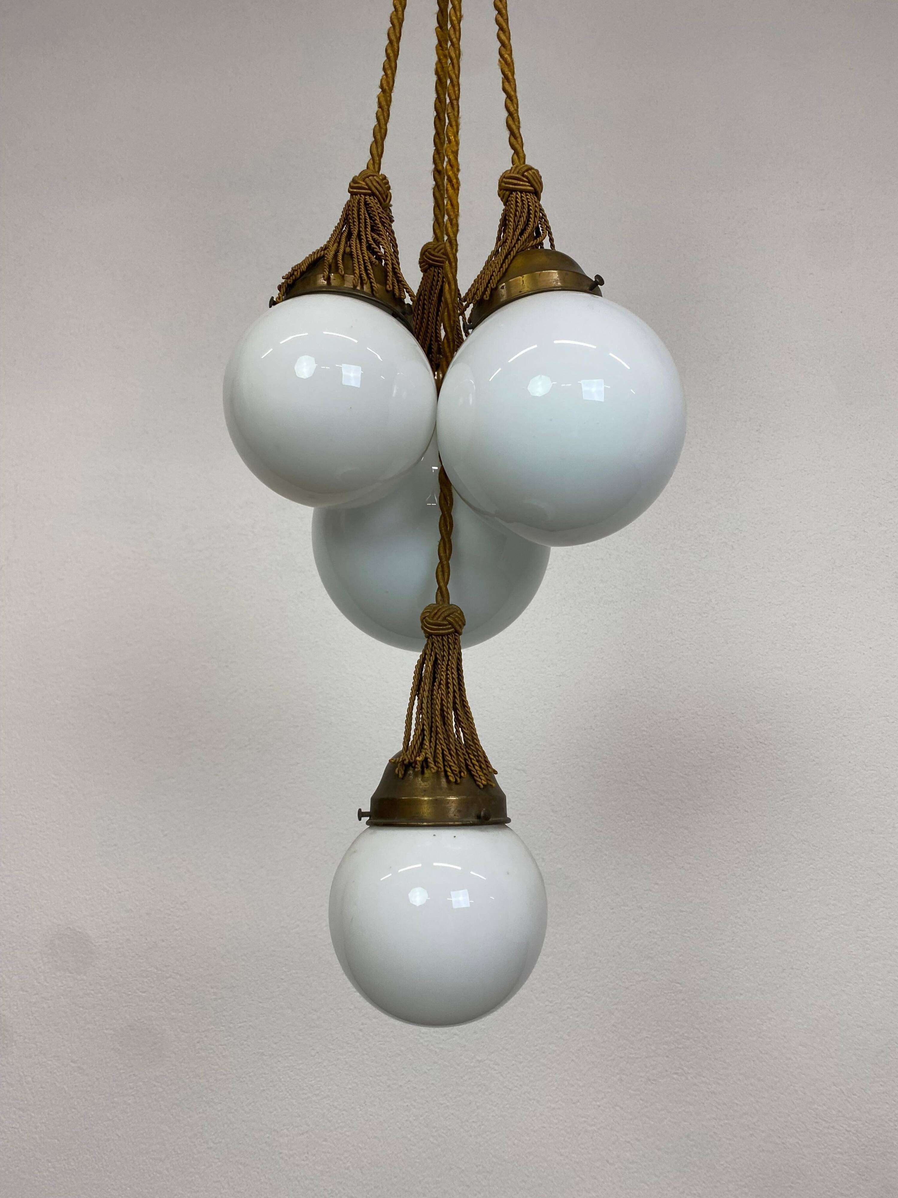 Lampe suspension art déco
