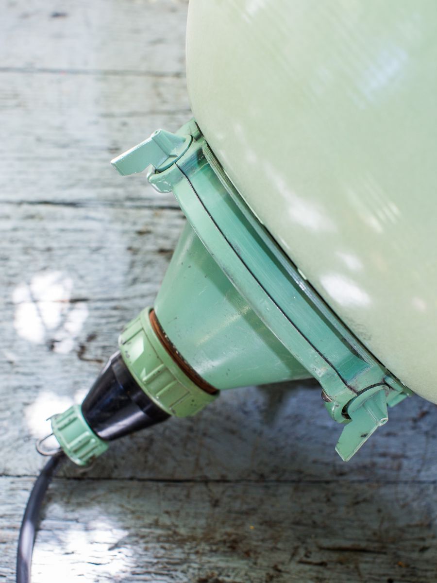 Green enamelled suspension industrial