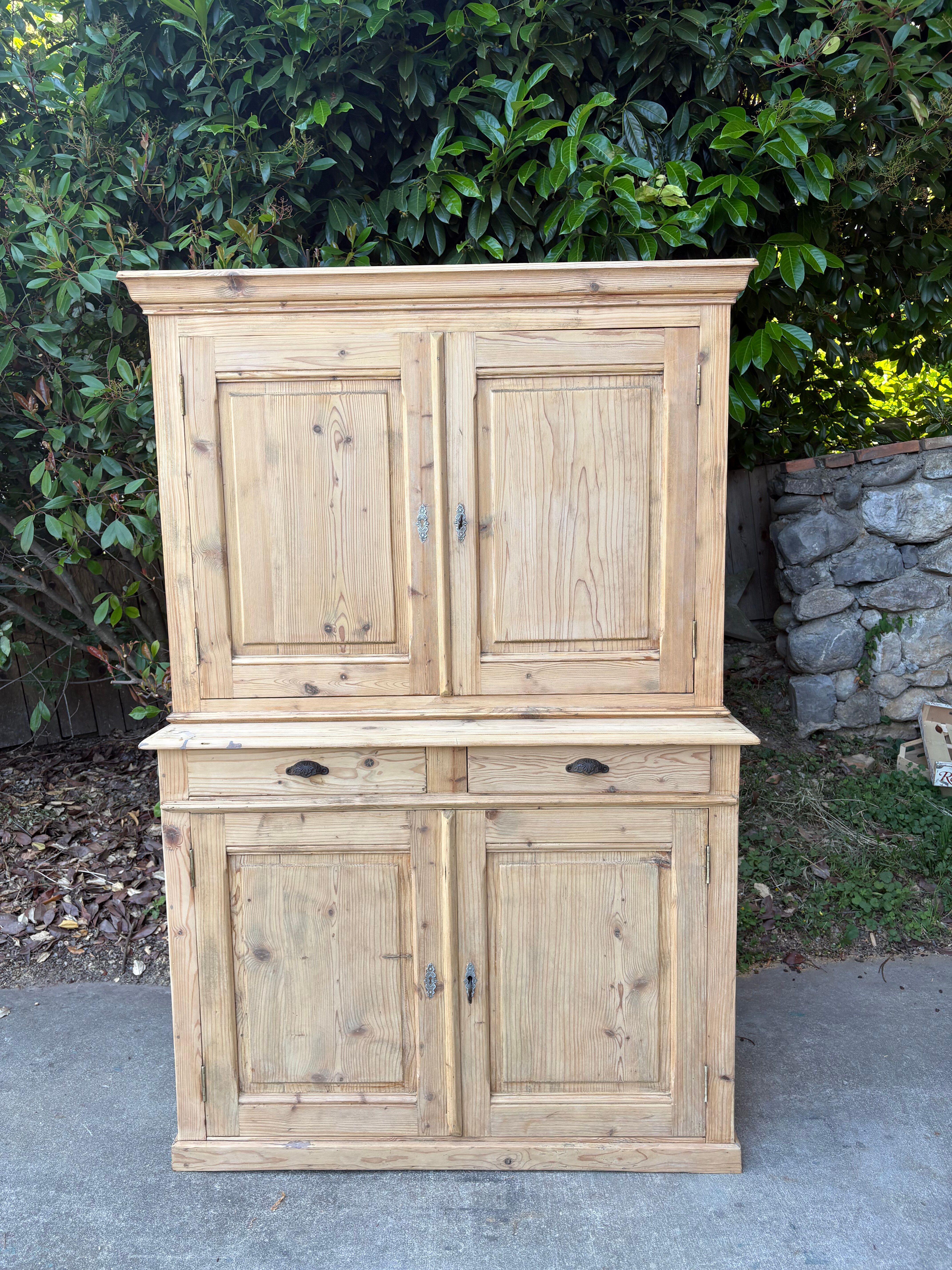 Sideboard
