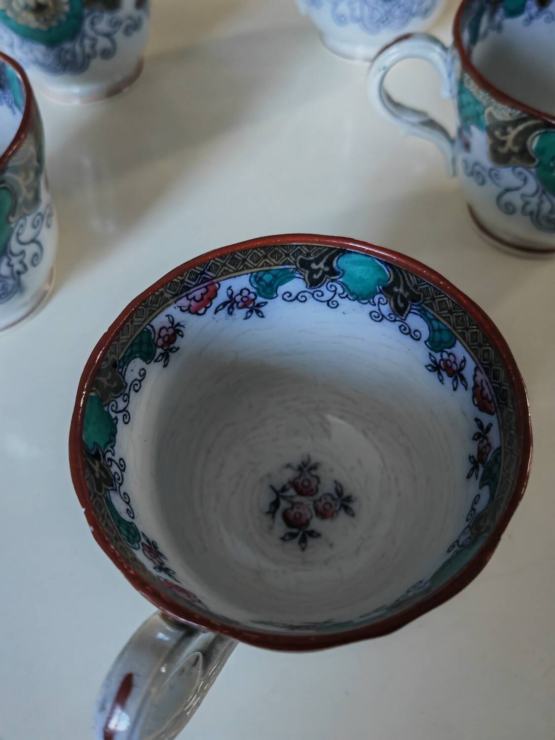 5 Canton Boch Frères cups