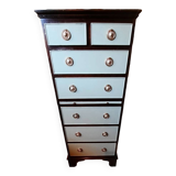 Drawer cabinet