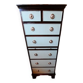 Drawer cabinet