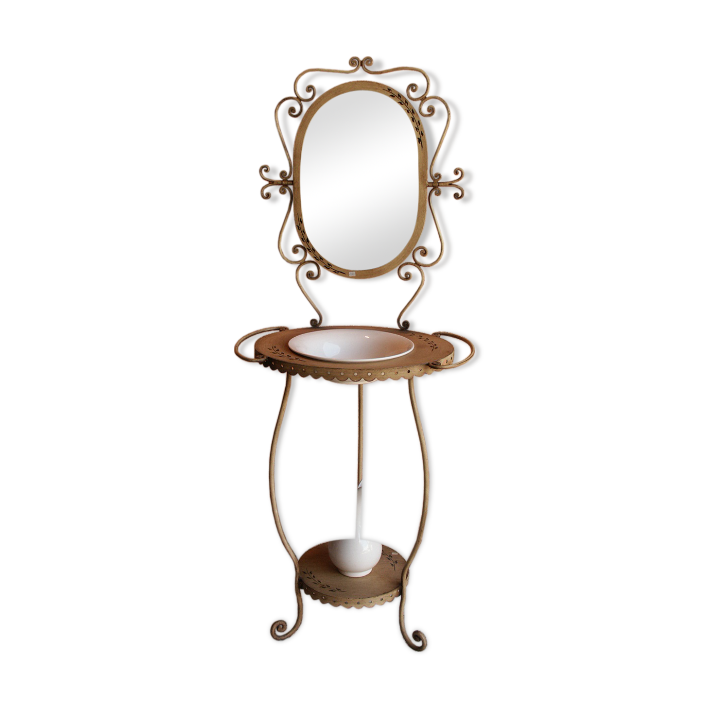 Metal and porcelain hairdresser