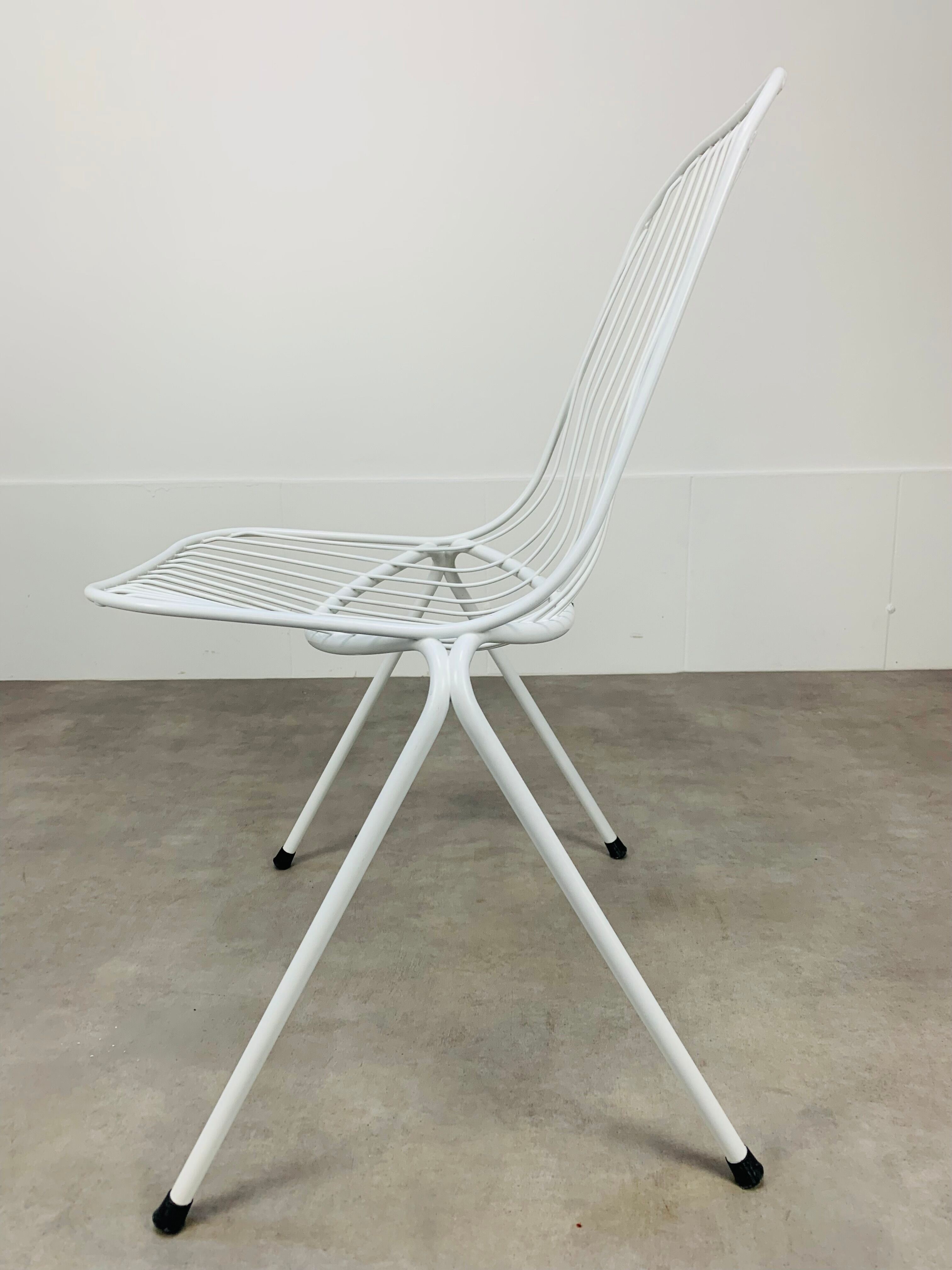 Pair of 50s steel wire chairs by Stella