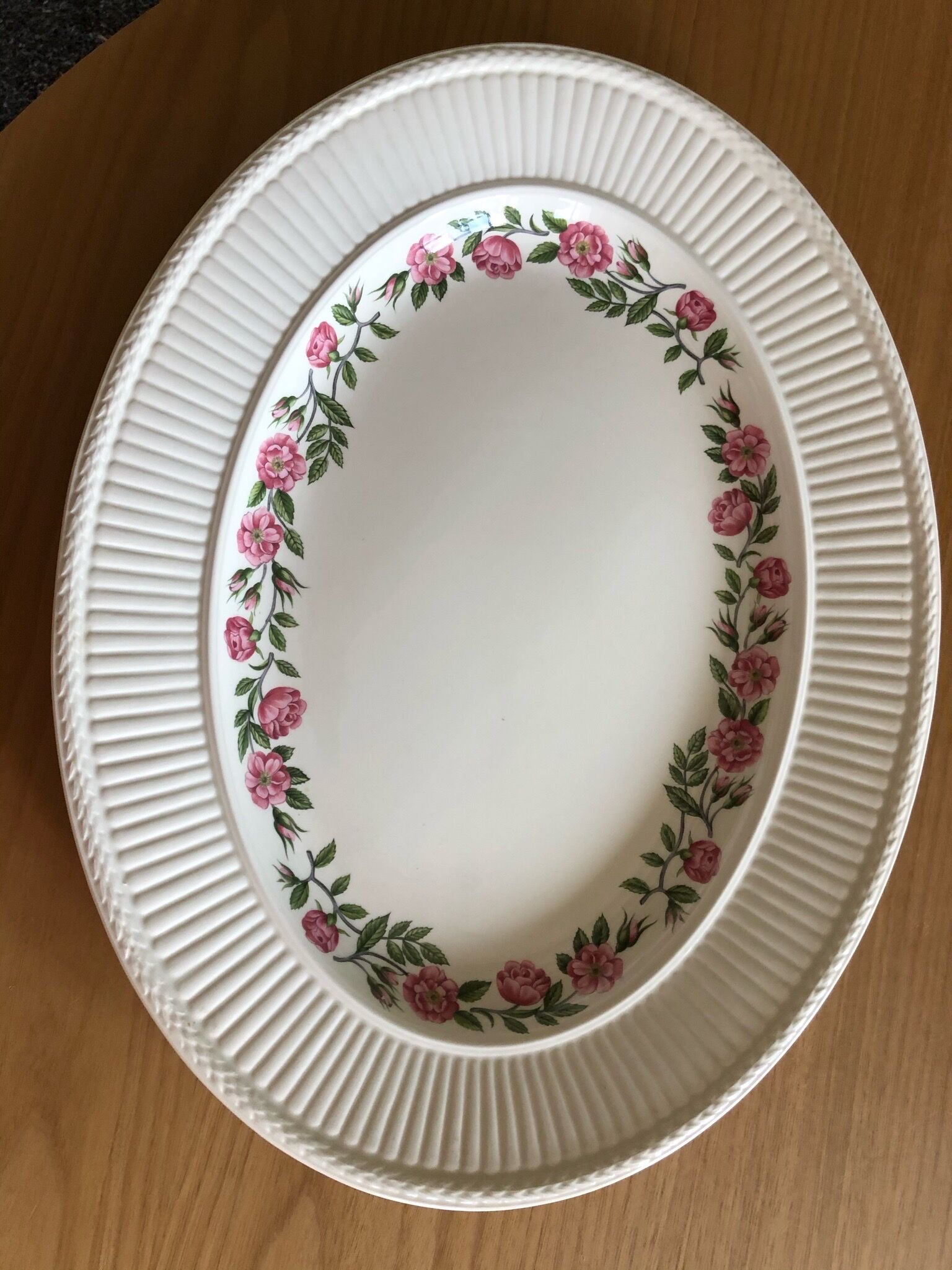 Wedgwood serving dish