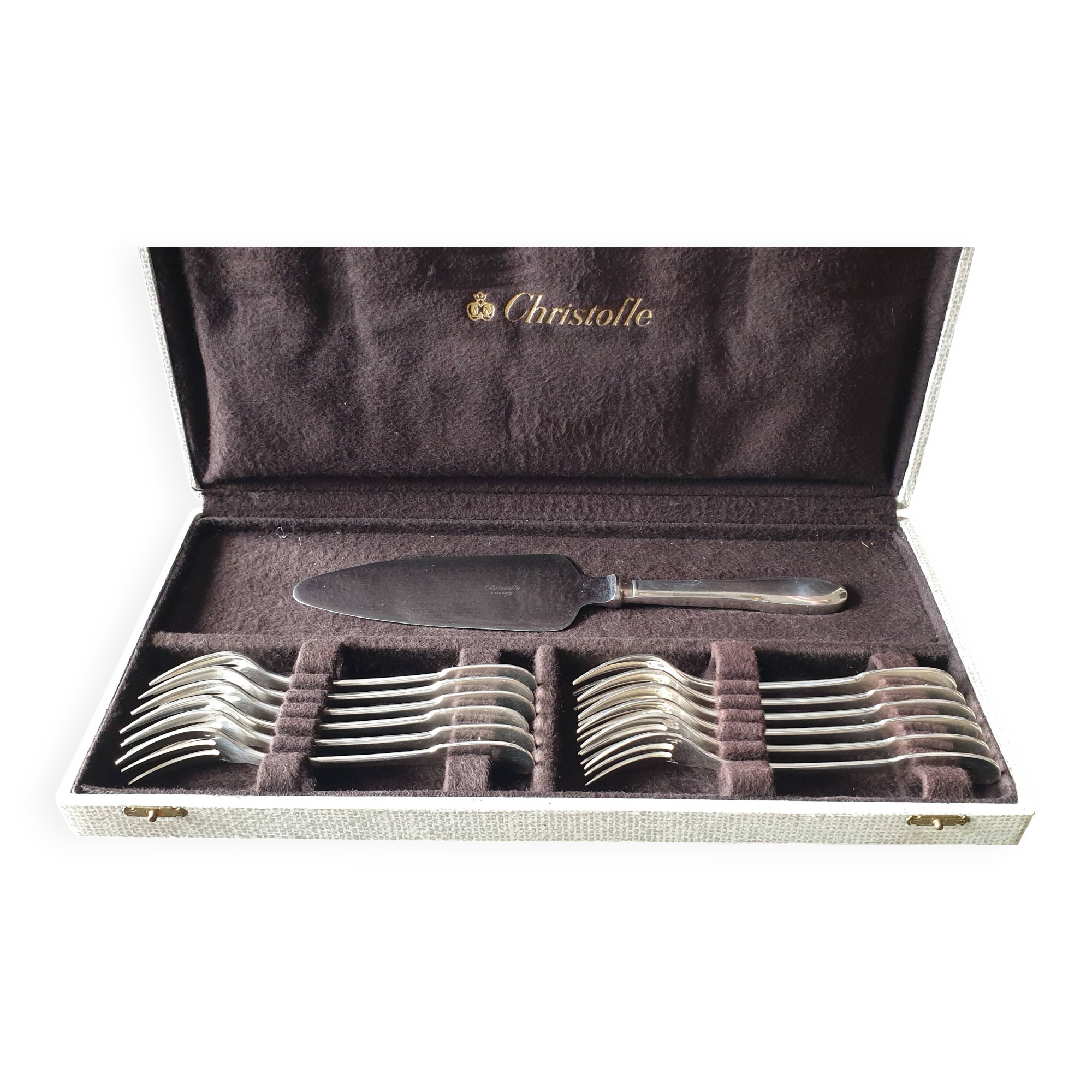 Set of 12 dessert forks and a cake server.