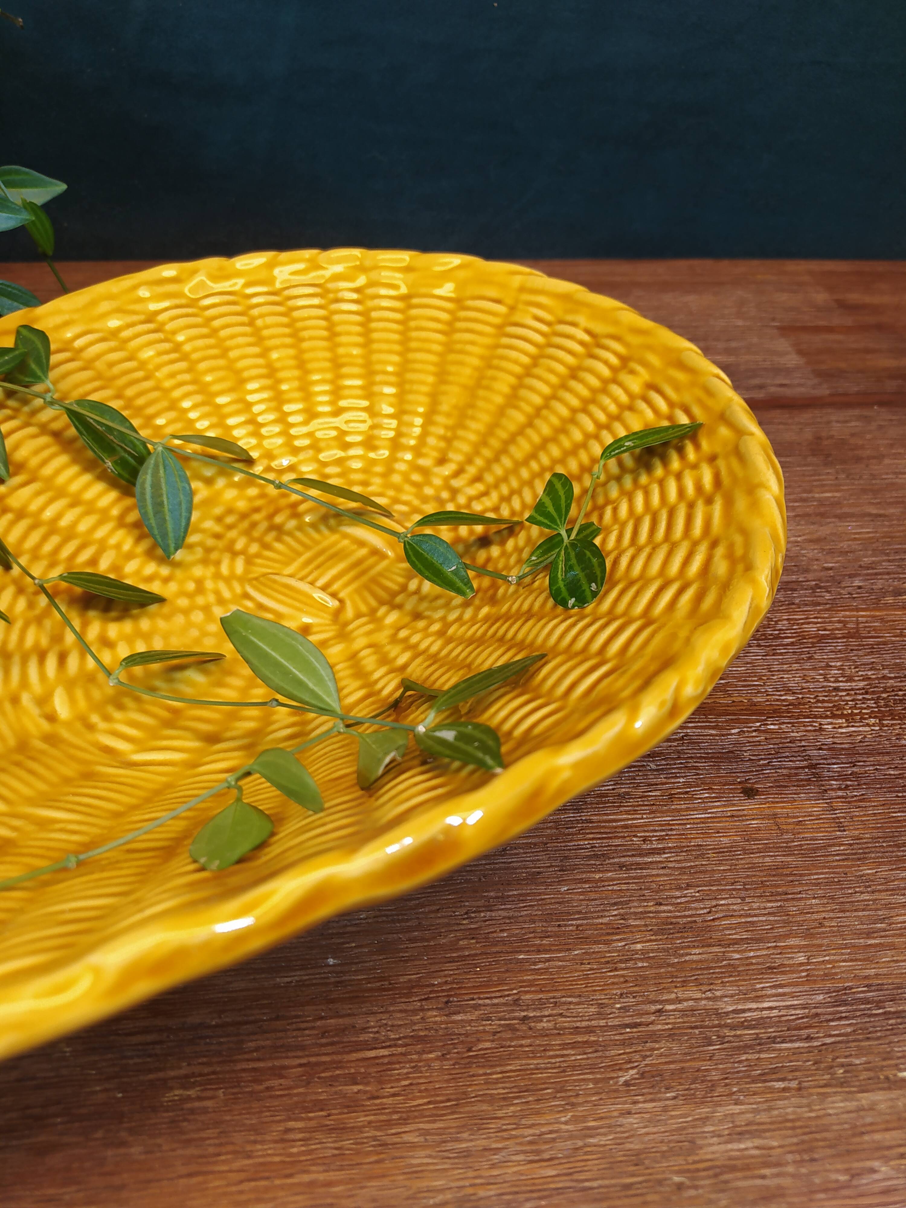 Vallauris Style Braided Effect Ceramic Dish