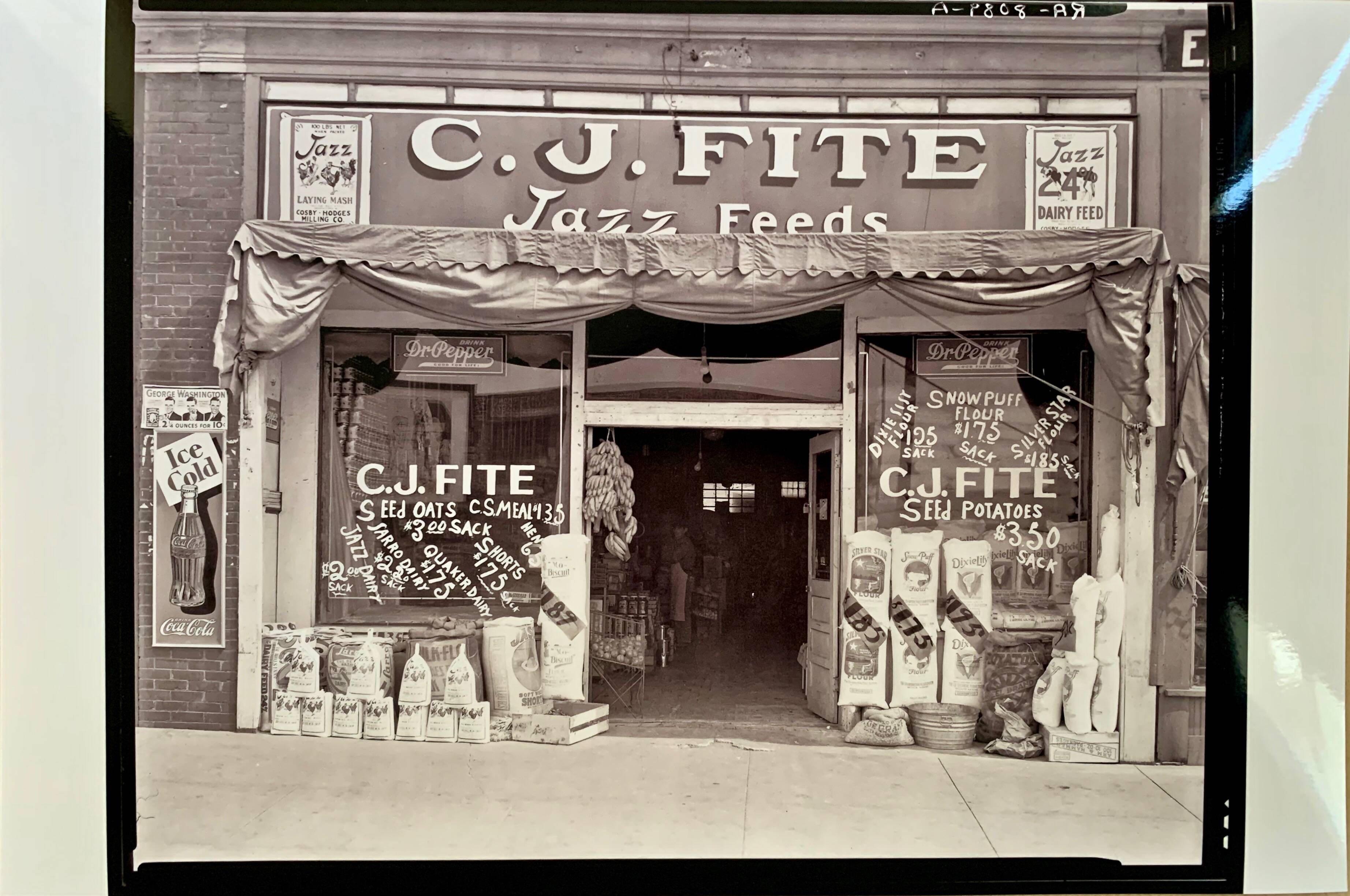 Fine Art Photography - Walker Evans (1936) – Facade of the CJ Fite store