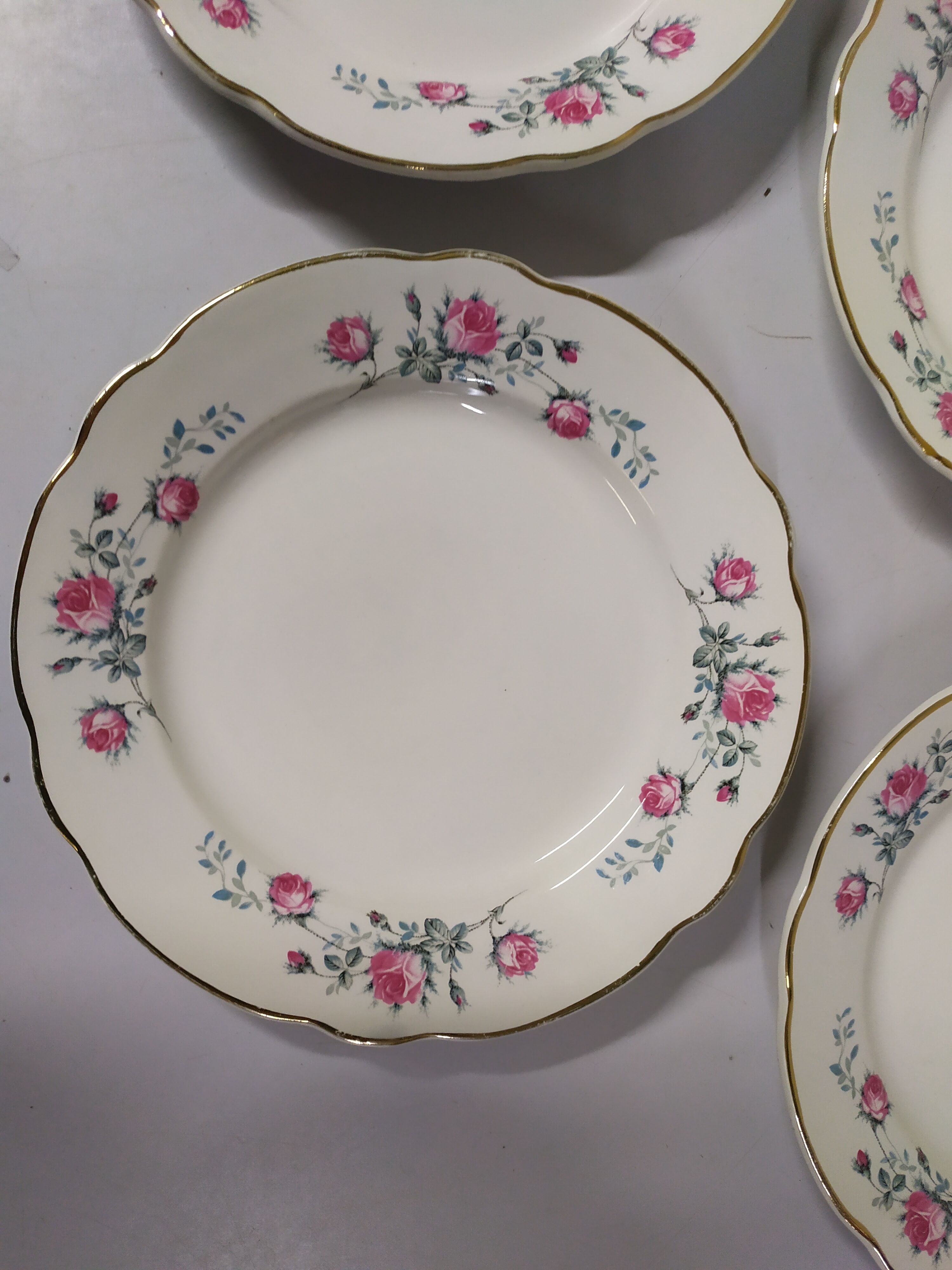 Lot de 10 assiettse a dessert Sarreguemines digoin Fleurs rose liseré doré