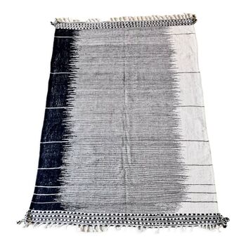 Tapis kilim noir et blanc en laine 240 x 156