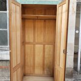 Parisian cabinet green deco art