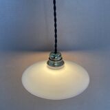 Old opaline suspension D21cm