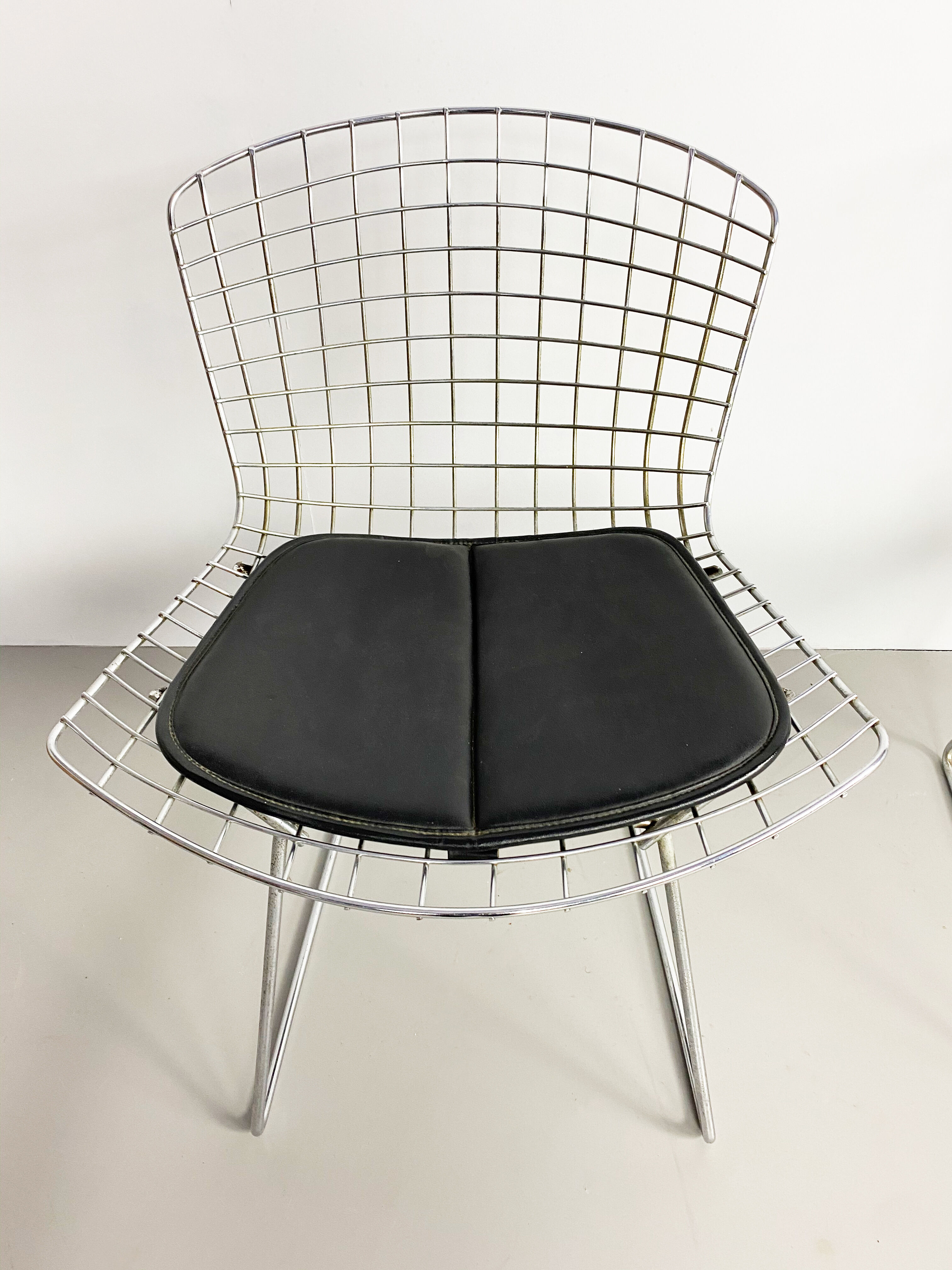 Paire de Side chairs d'Harry Bertoia édition Knoll