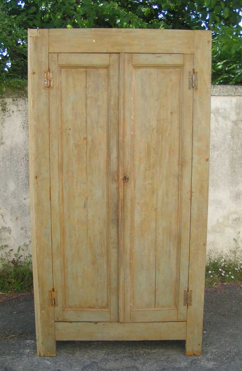 Wardrobe "Parisian"