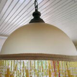 Satin glass suspension with bangs
