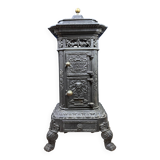 Beautiful cast iron stove, pagoda model, from Varigney in Haute Saône