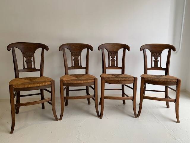 4 old straw chairs