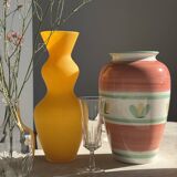 Large vintage pink vase with yellow and green stylized flower patterns H25