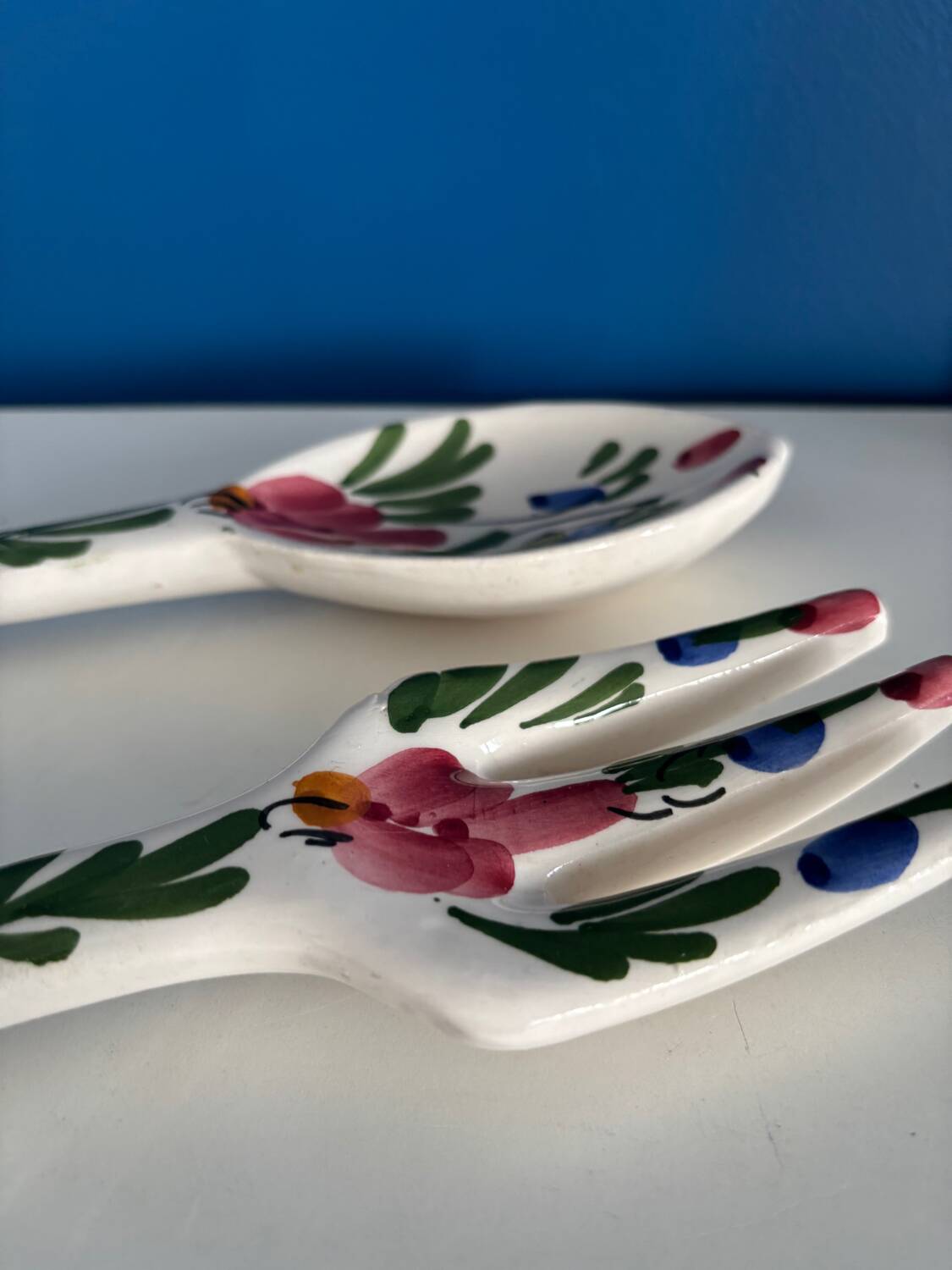 Couverts à Salade Argentés – Manche Décor Floral – Occasion