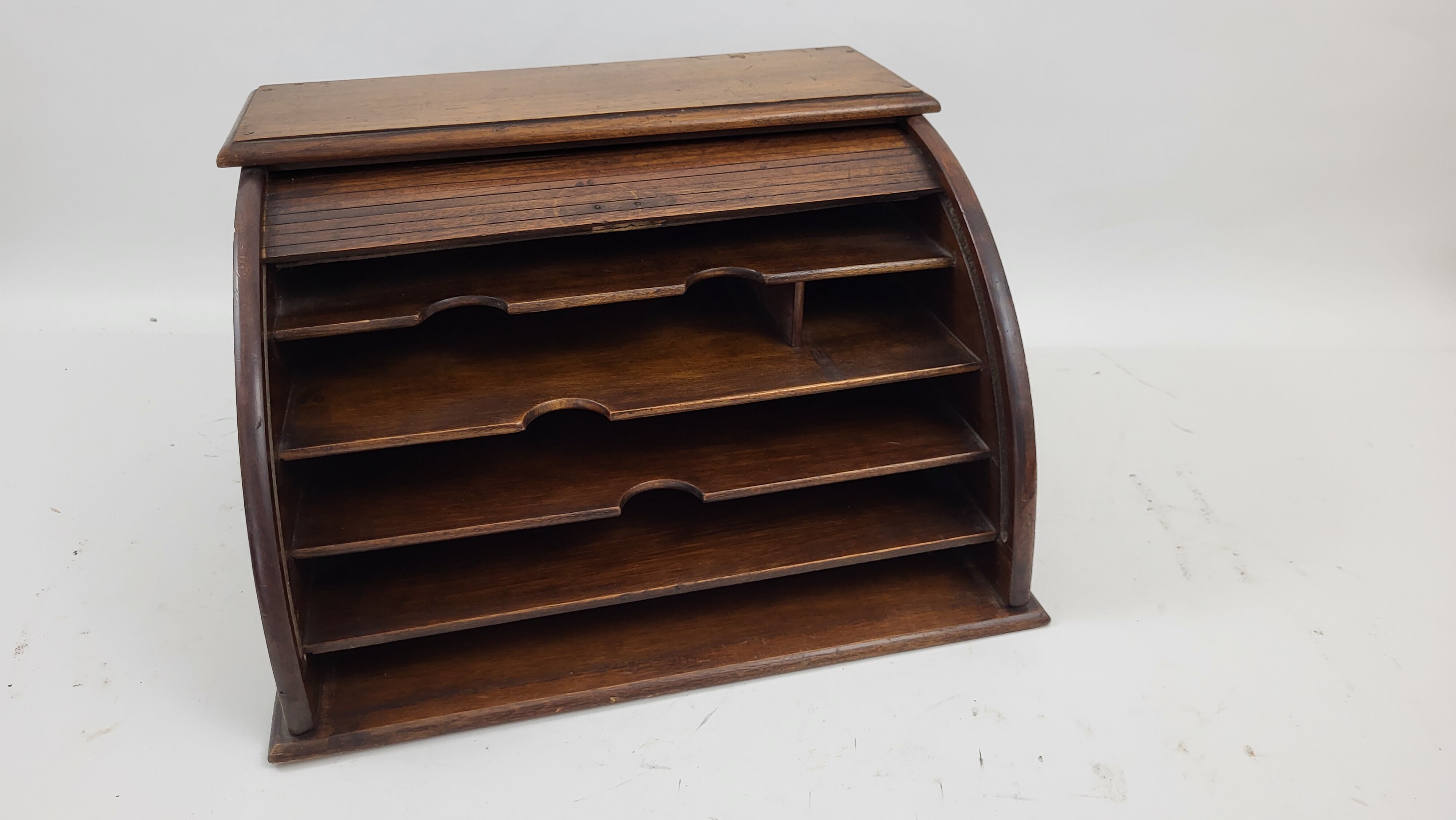 Wooden roller mail sorter binder