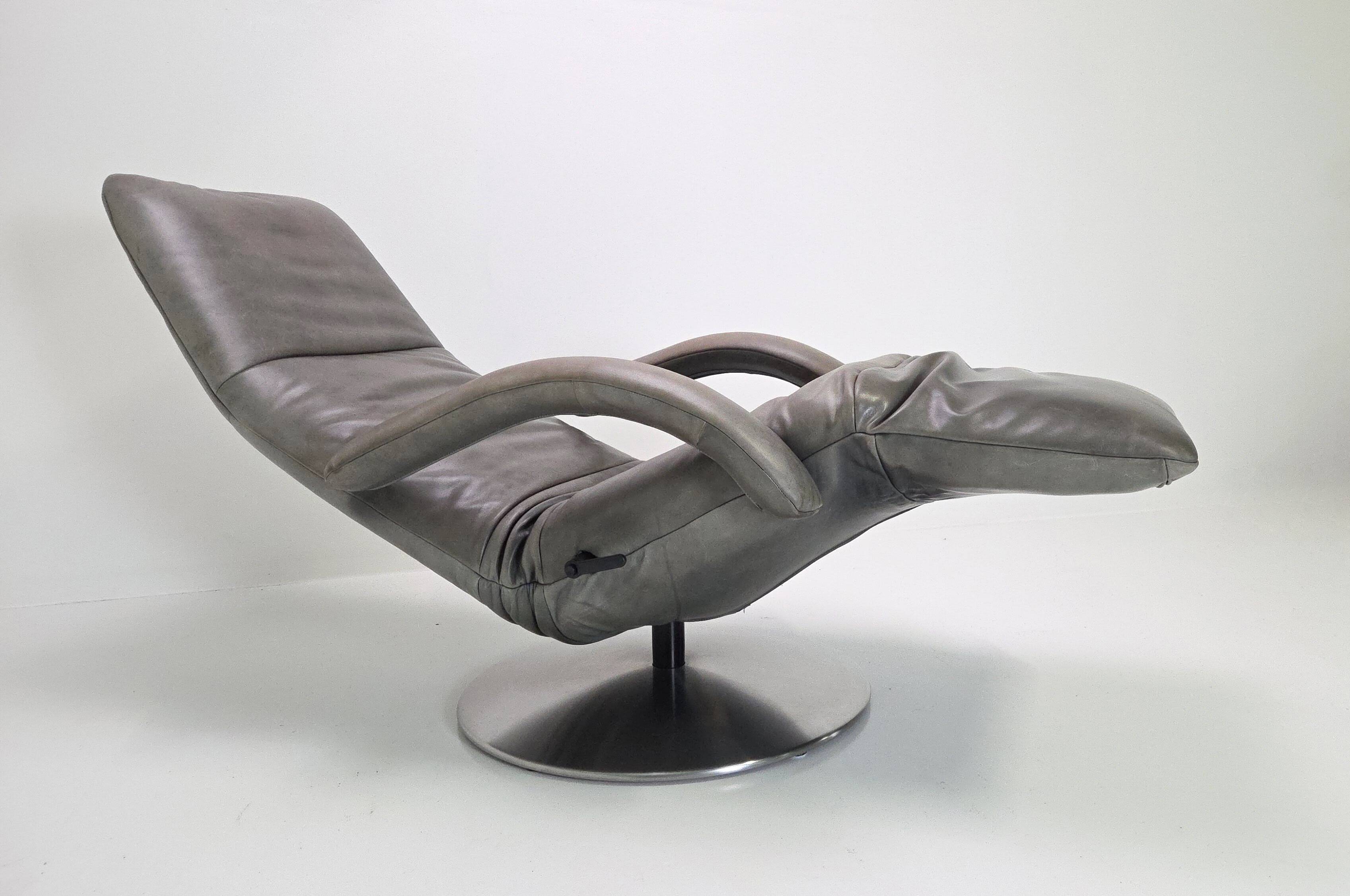 Jori Yoga Recliner – Mono-Move