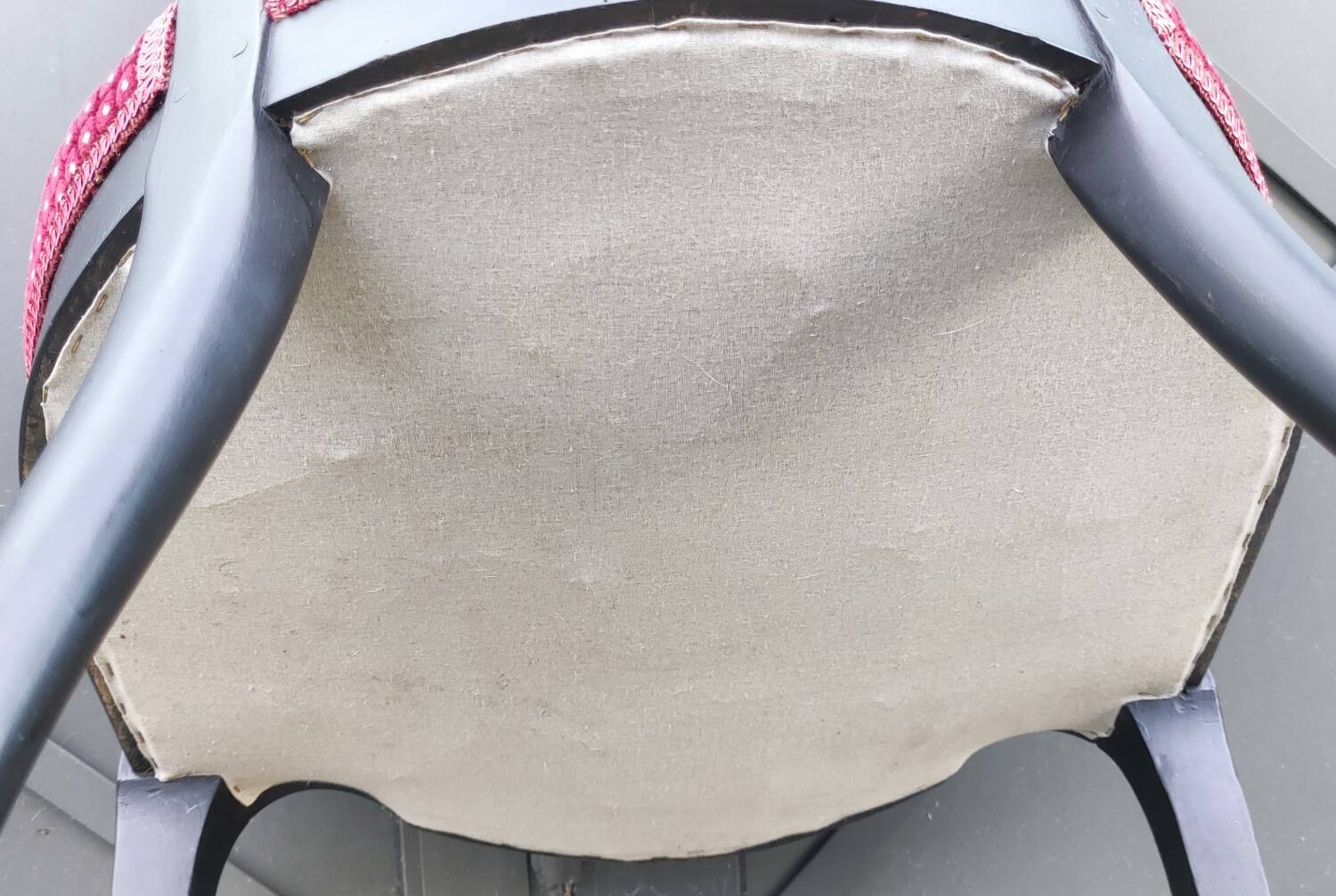 Living room set with Louis XV style medallion armchairs and chairs