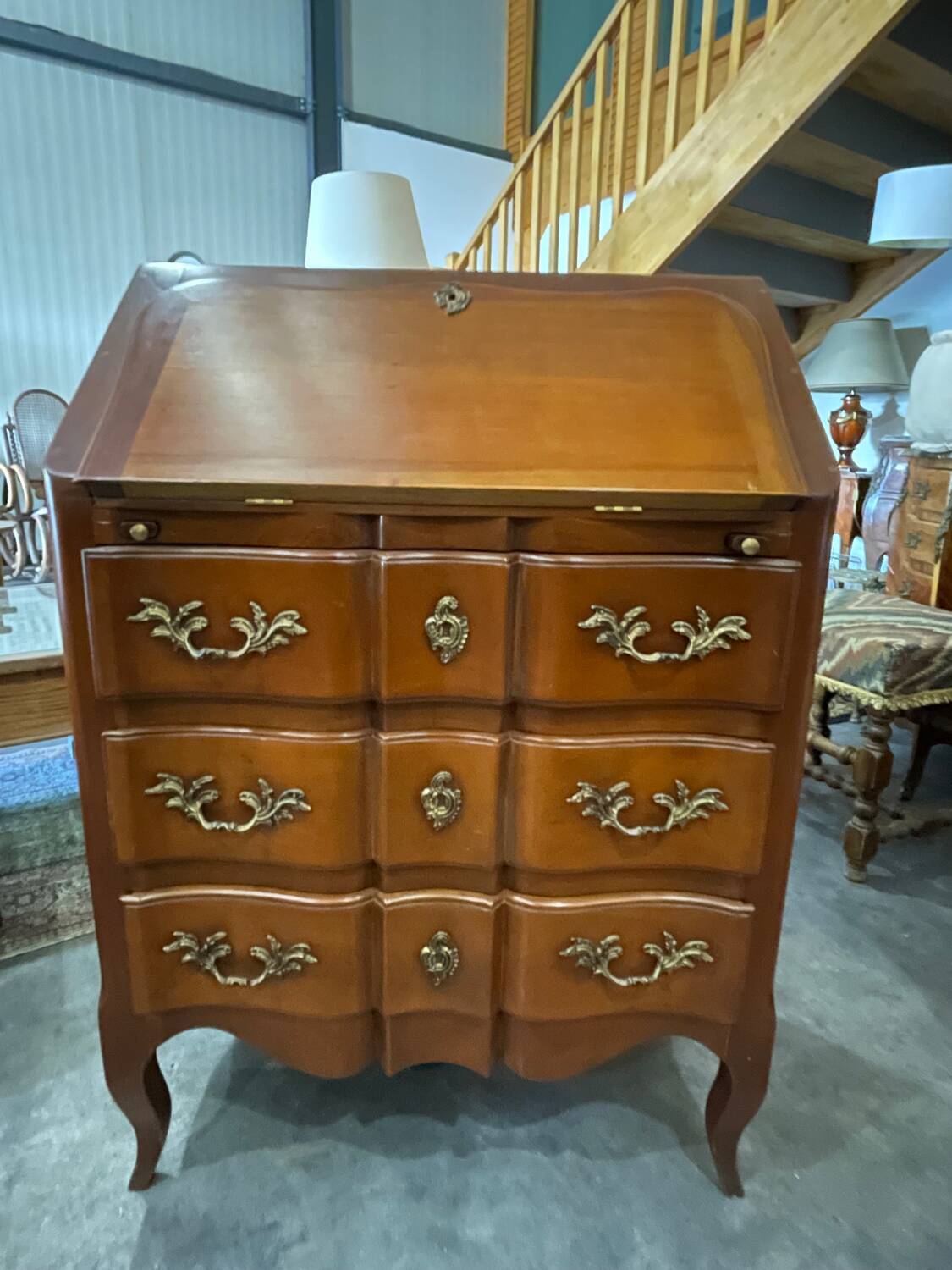 Louis XV style secretary in excellent condition