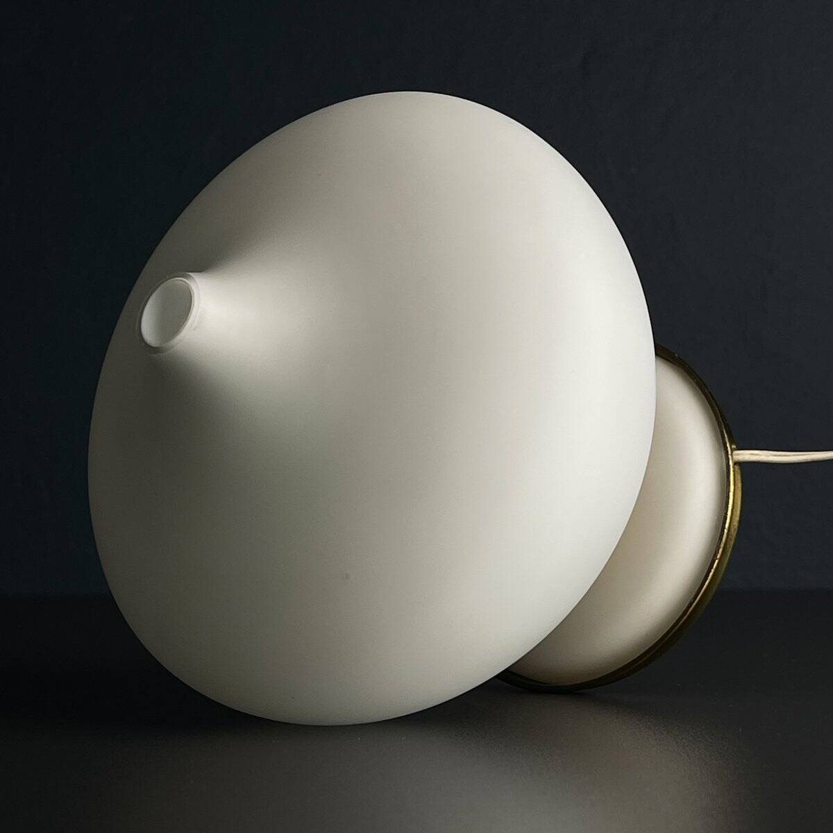 Vintage Murano table lamp by Stilnovo, Italy, 1950s.