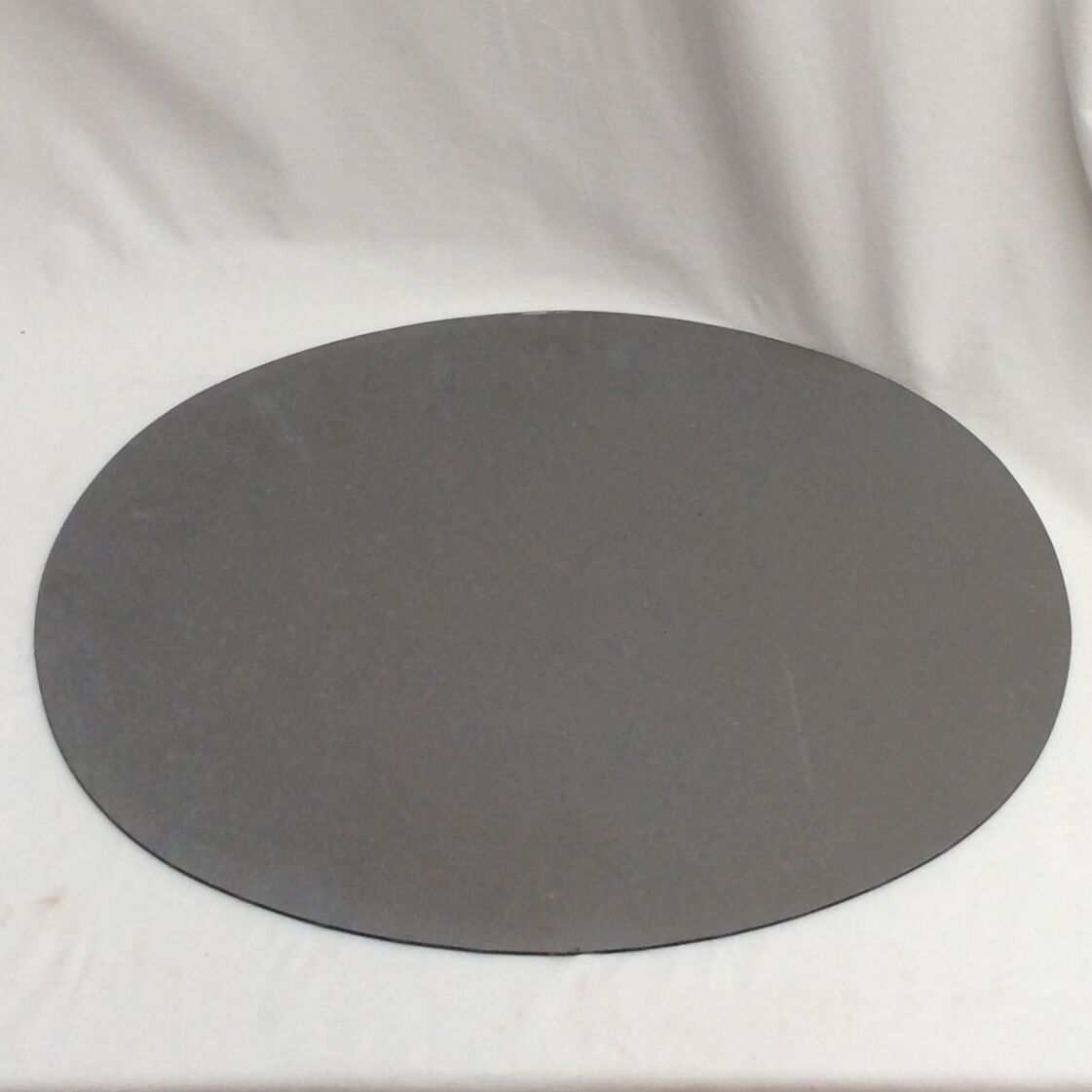 Oval mirror to lay beveled border vintage