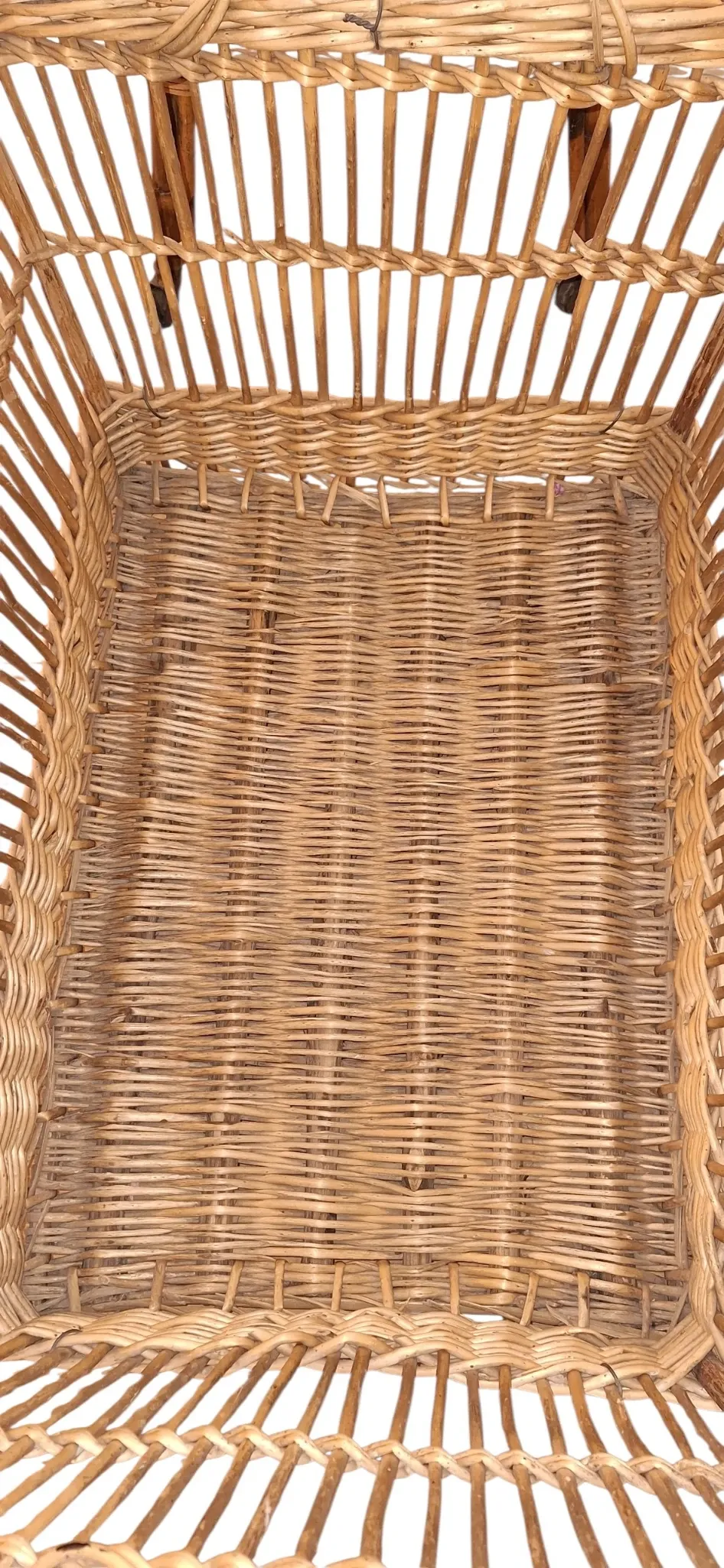 Laundry basket