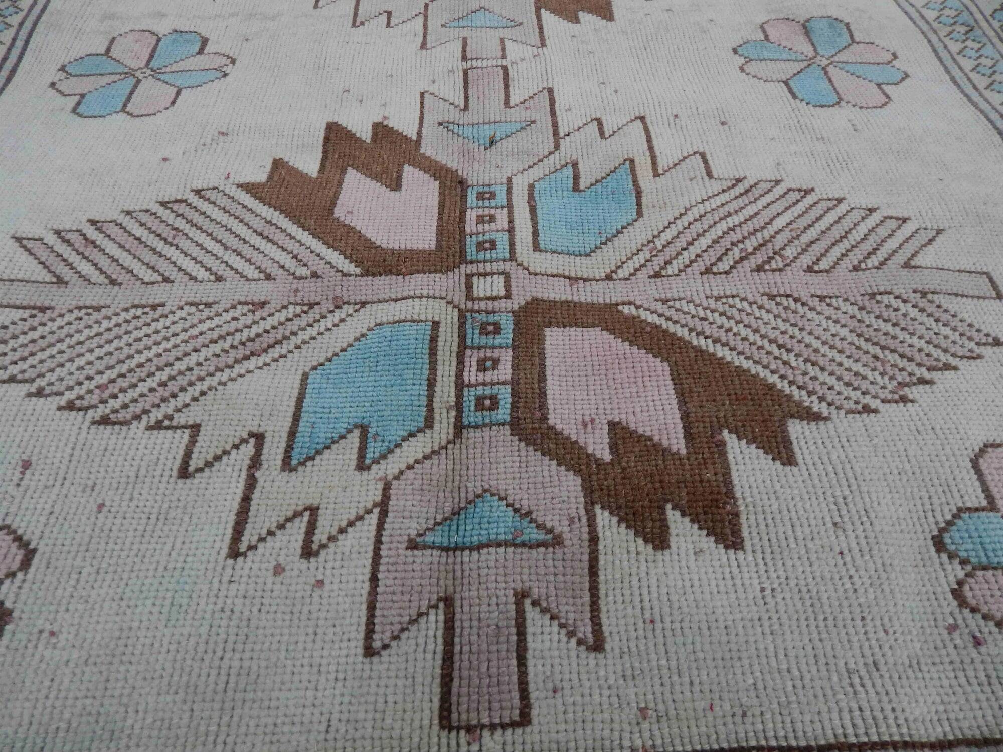 Vintage Turkish hallway rug 151x238 cm