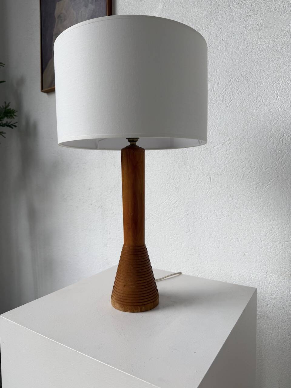 Paire de lampes de table bois chêne années 50
