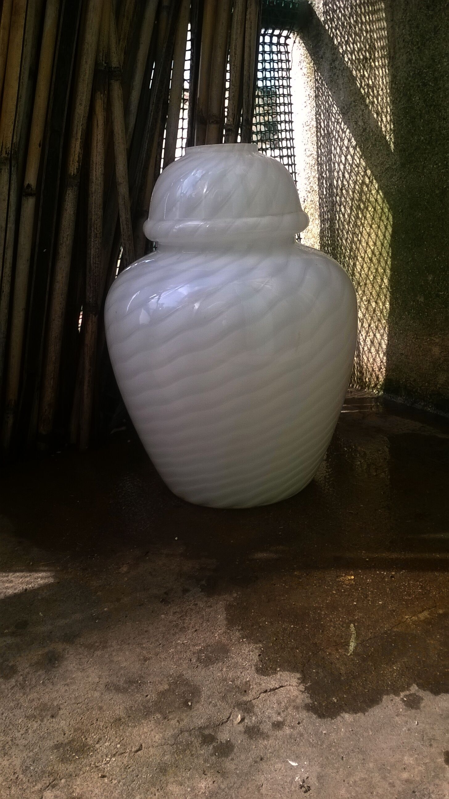 Lamp foot has helical decoration