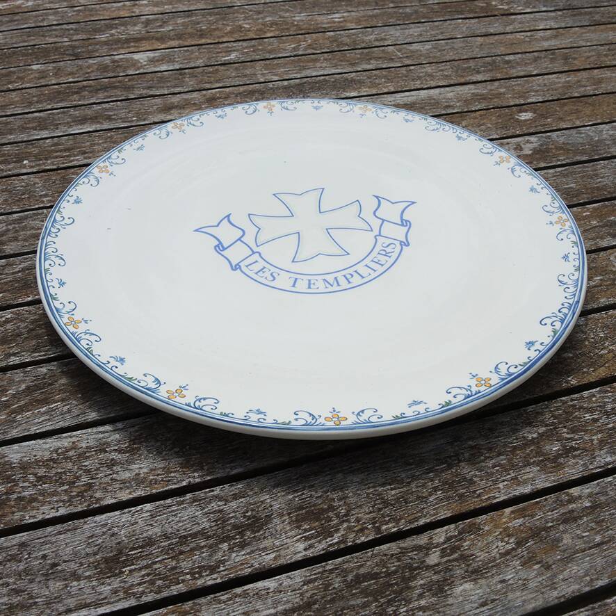 Old Gien dish “Moustiers – With pomegranate – The Templars”