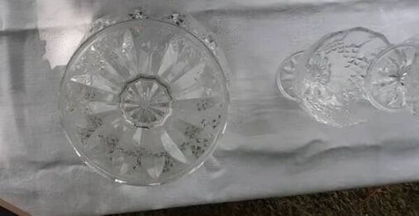 Service de 6 coupes à glace et coupe à fruits en cristal taillé – vintage