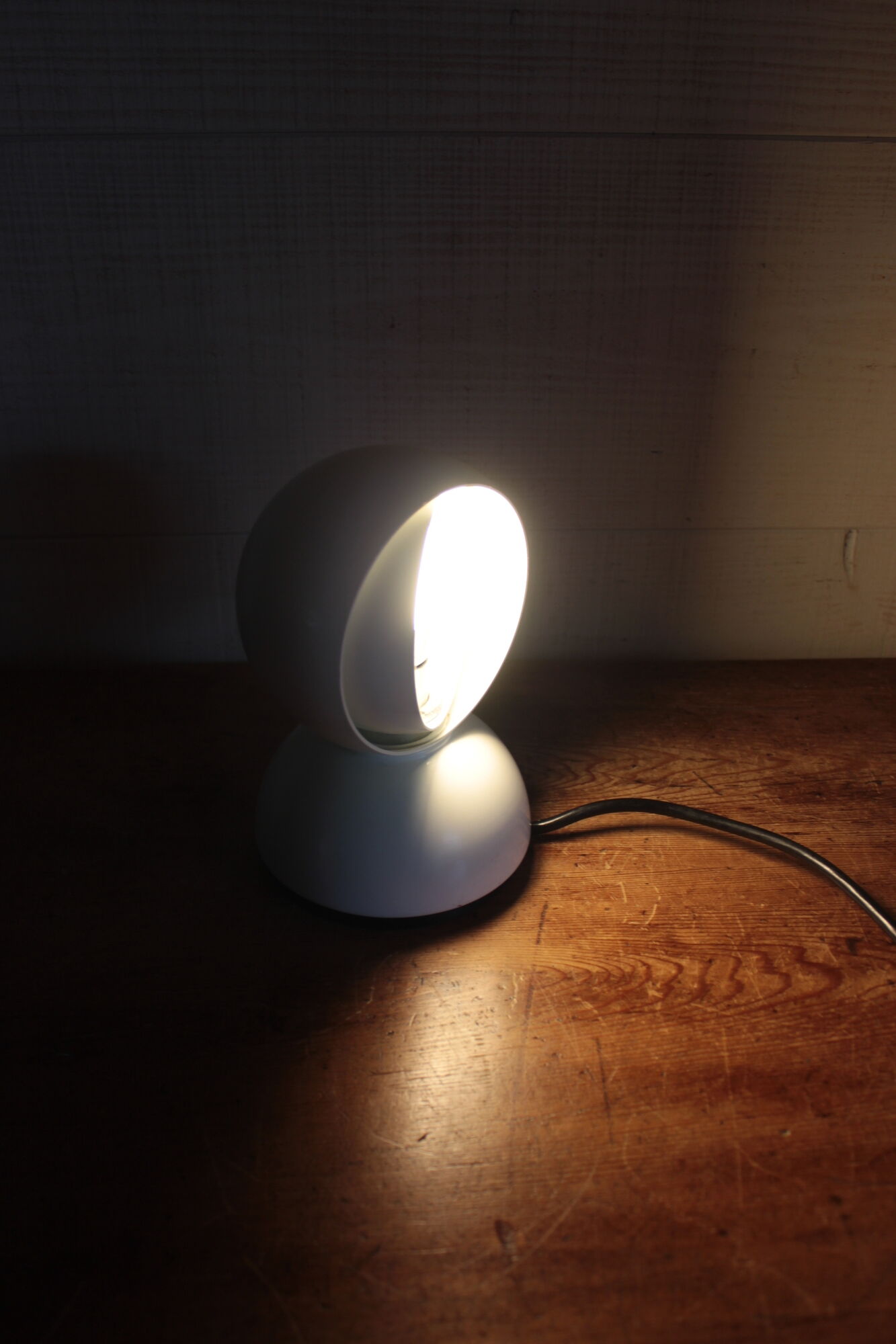Lamp Eclisse design Vico Magistretti, Artemide