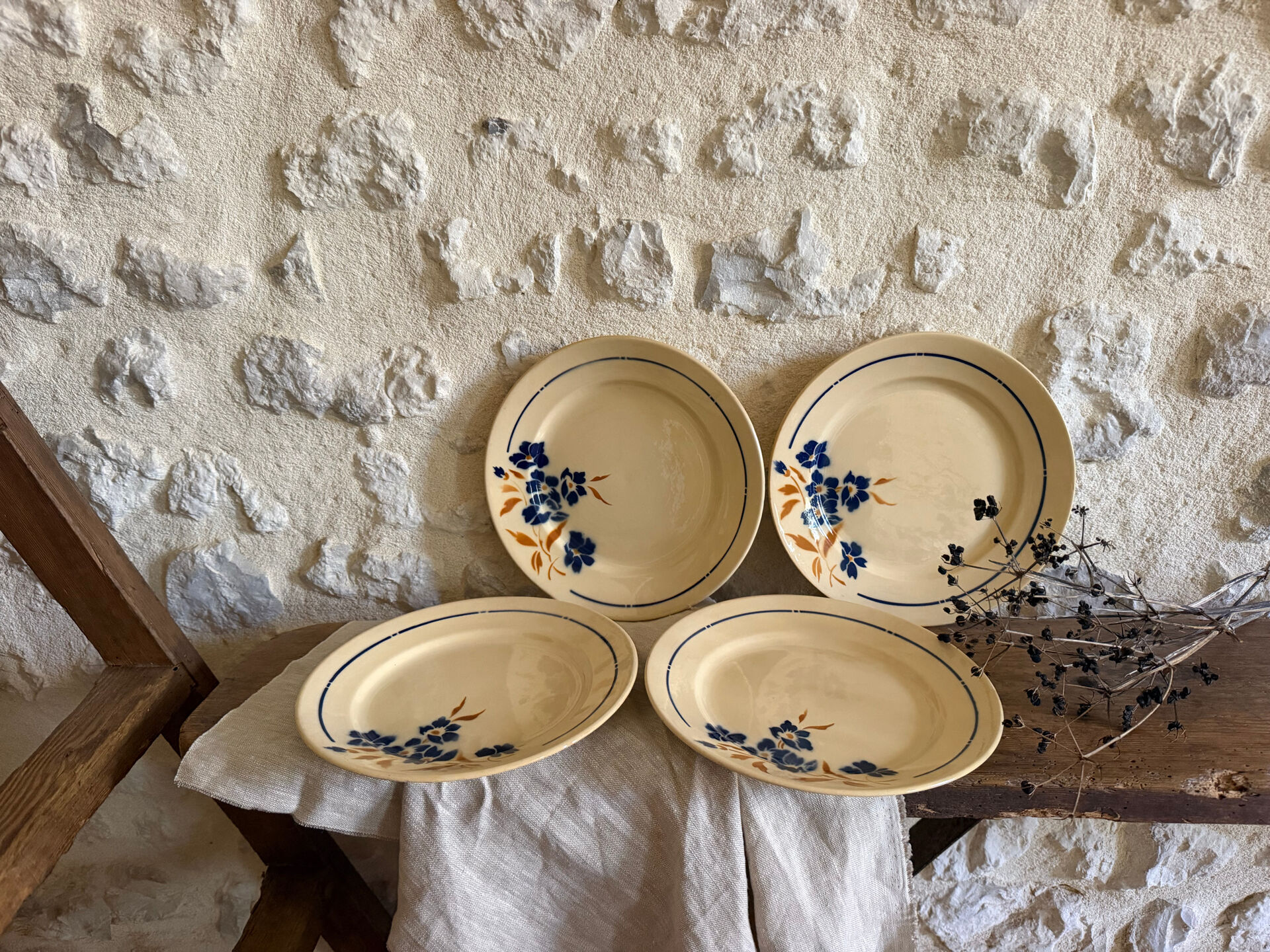 Flat plates Badonviller model Tunis