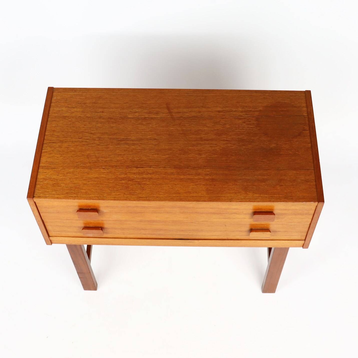 Commode scandinave en teck
