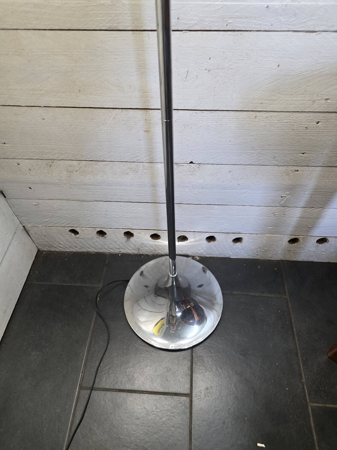 Vintage eyeball floor lamp with tulip base