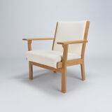 Fauteuils d'Hans Wegner pour Getema, danois des années 1960