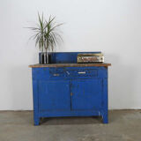 Flea market establishment