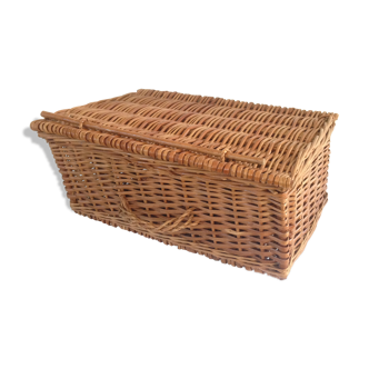 Vintage Wicker trunk