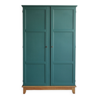 Old school cabinet