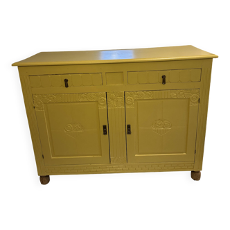 Commode en bois jaune