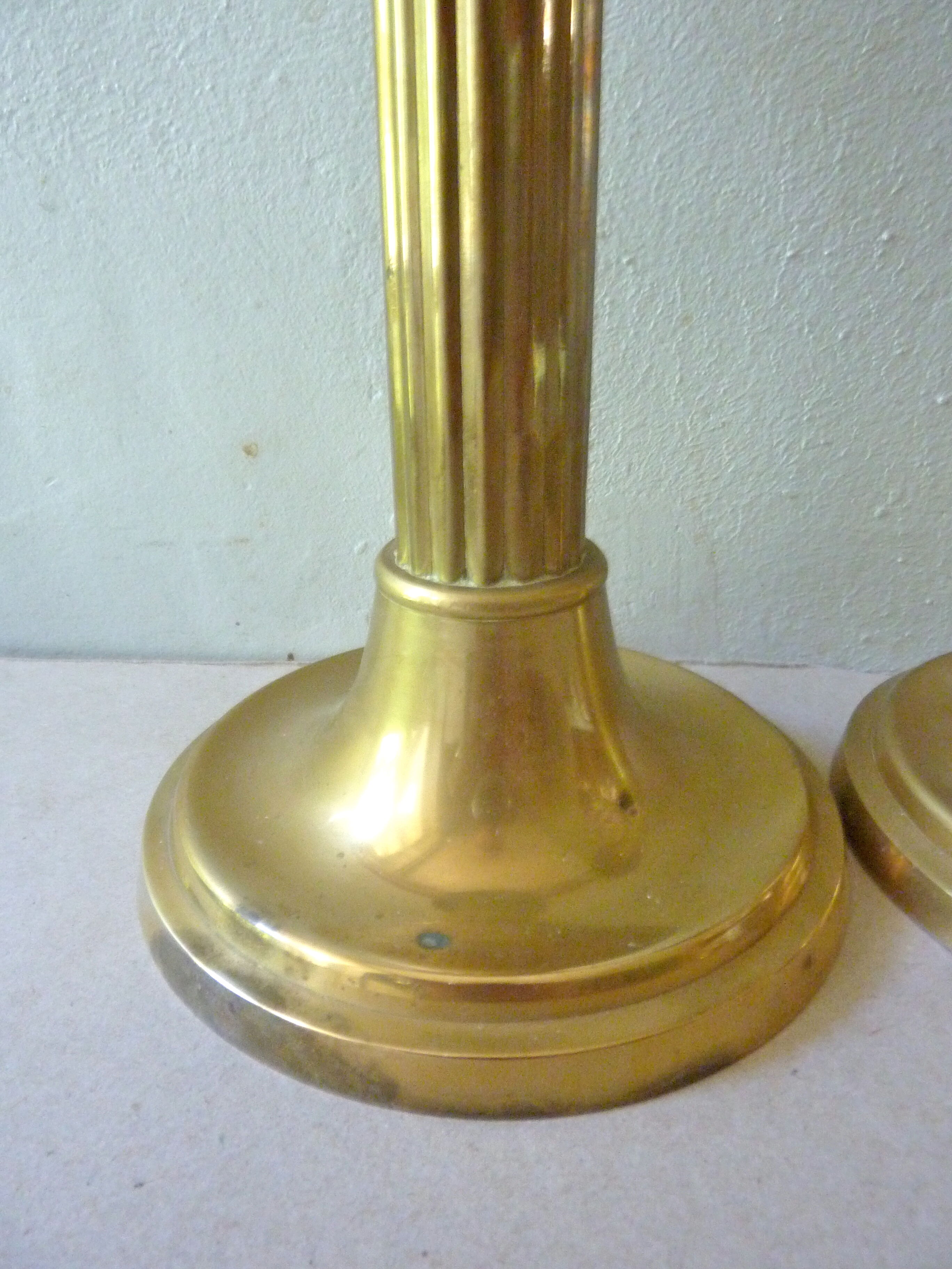 Pair of candlesticks yellow brass fluted barrels