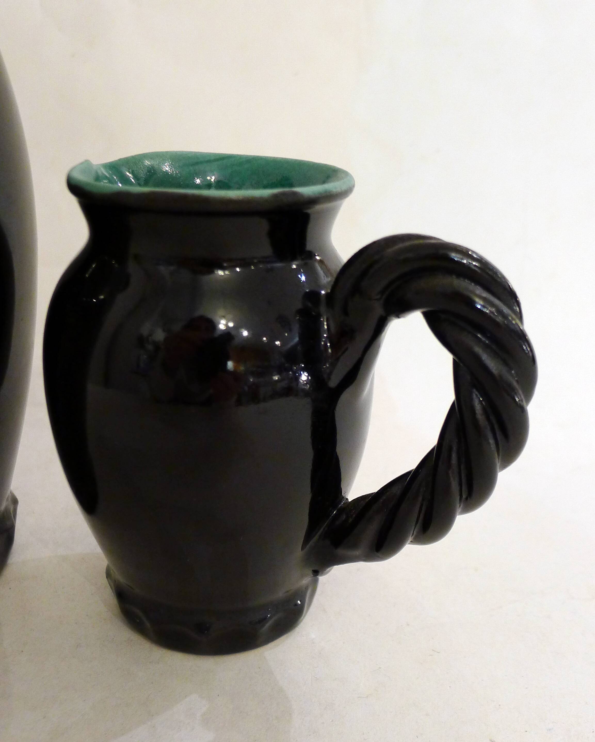Set of 2 pitchers with braided handles, in Grandjan-Jourdan Vallauris earthenware, 1950