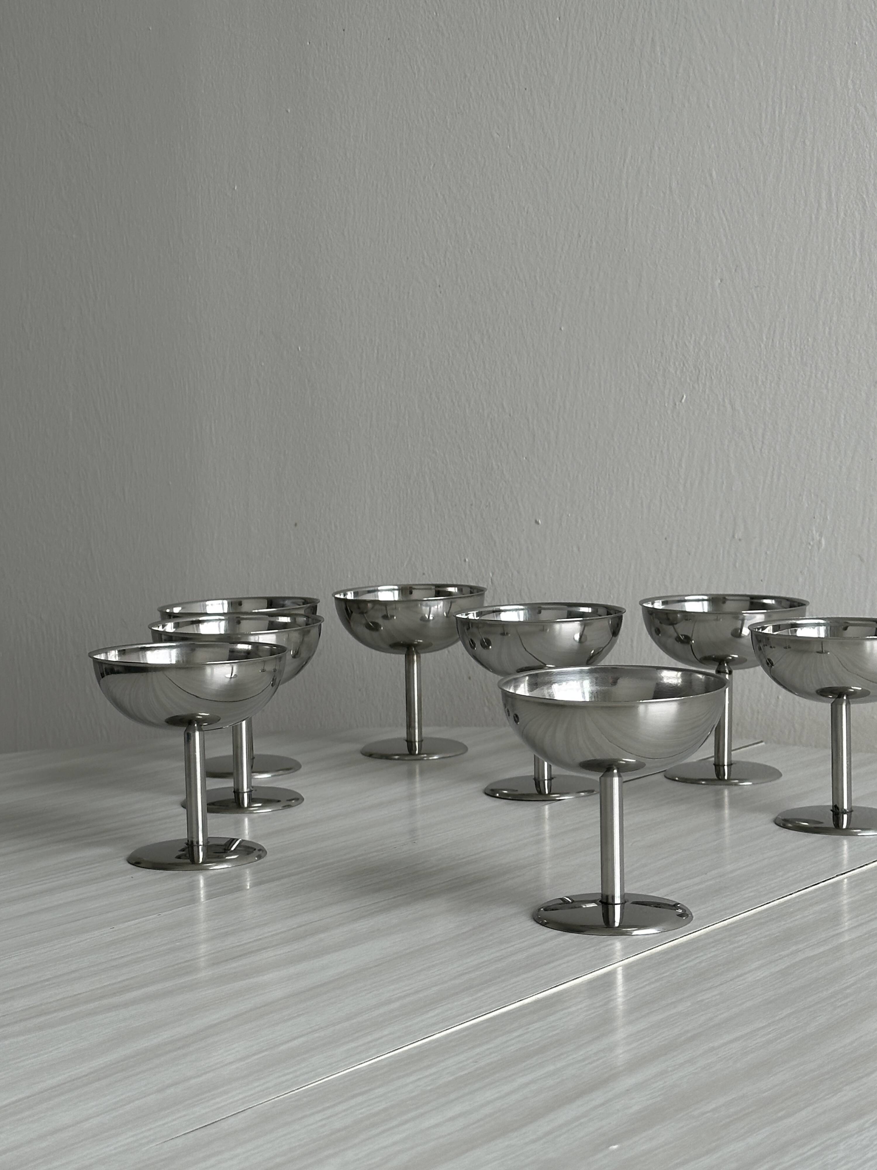 8 stainless steel metal footed bowls