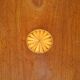Table d'appoint bibliothèque tournante style Sheraton en bois dur et satinwood