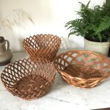 Lot of 3 wicker baskets