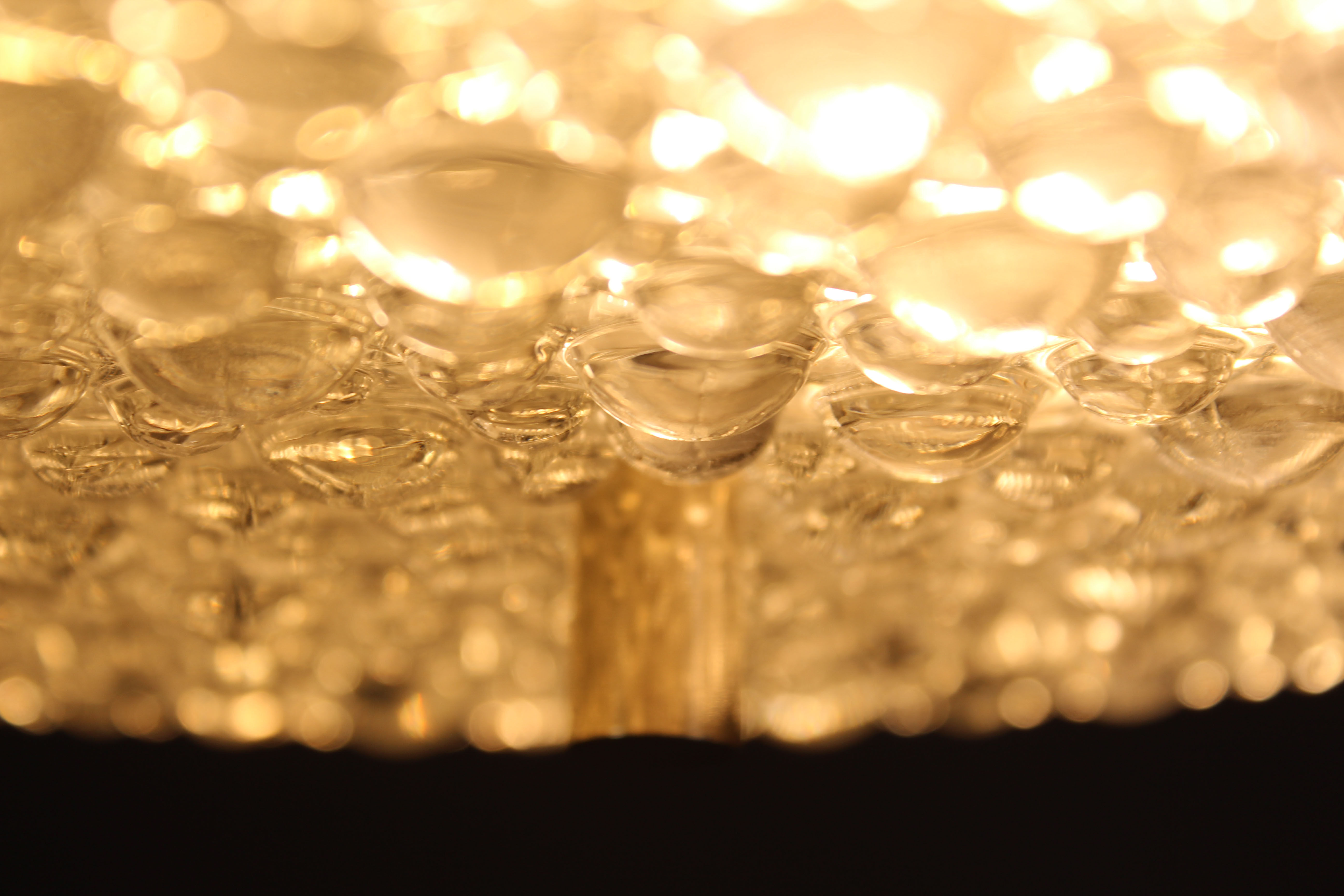 Glass chandelier worked in "rostrato" technique from the 1970s, Italy